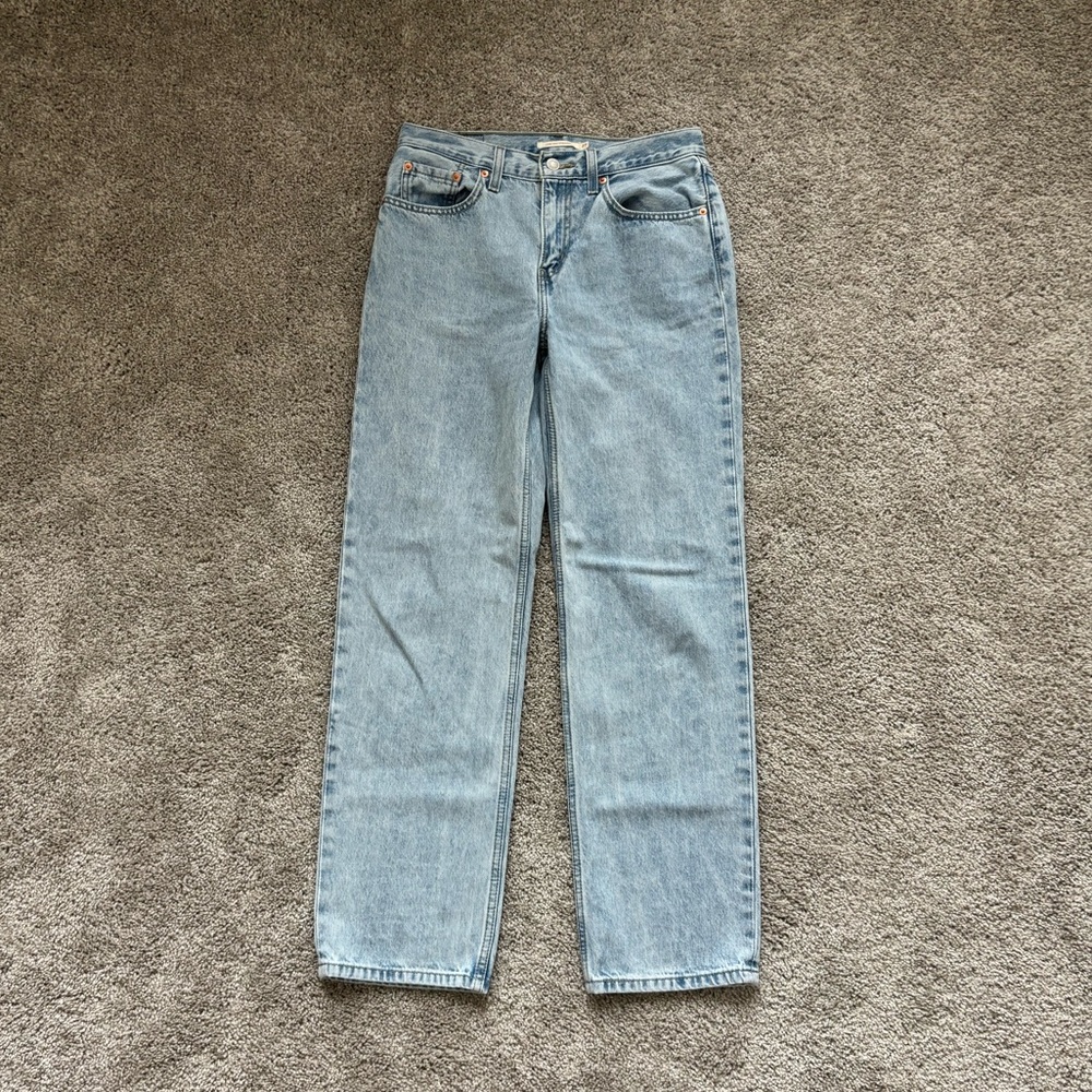 Women’s Low Pro Straight Levi’s Jeans